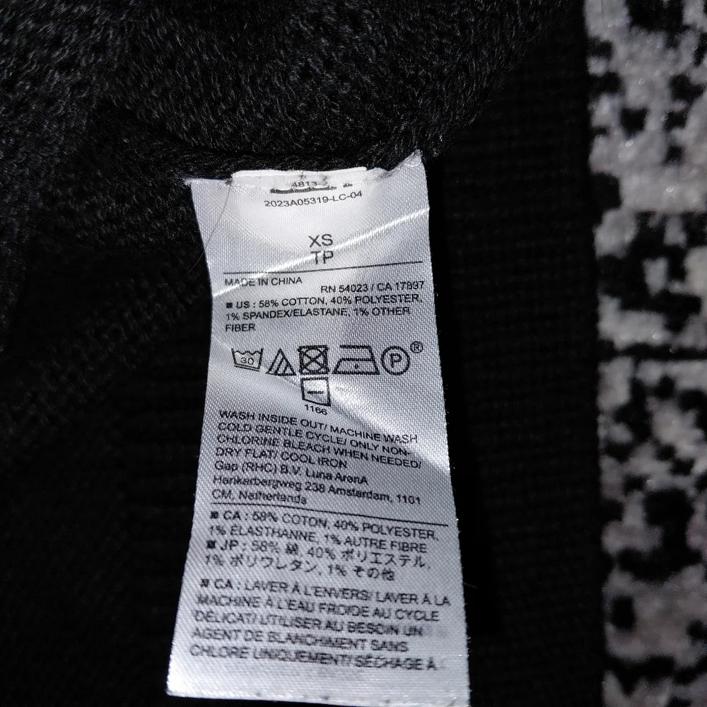 BANANA REPUBLIC Black Volume Sleeve Ribbed Sweater XS EUC - Picture 7 of 11